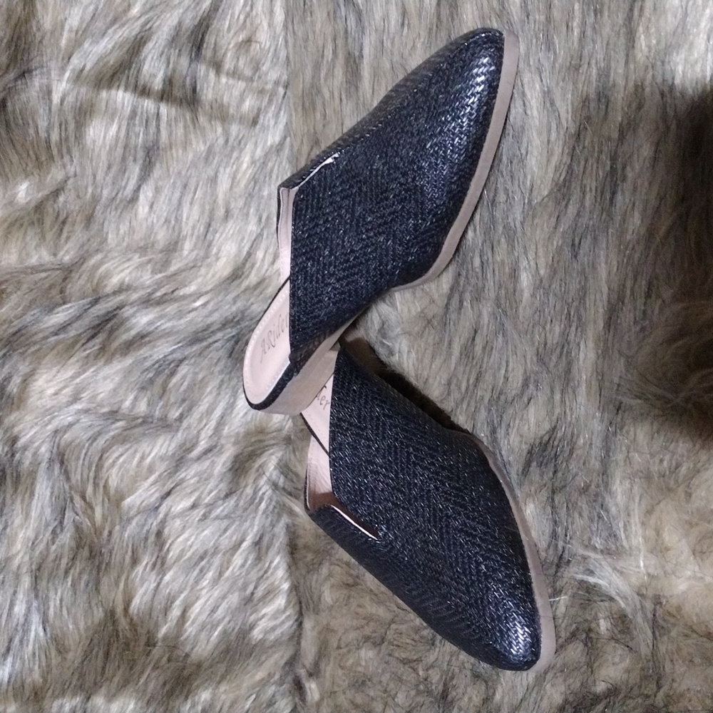 A Rider Girl Charcoal Metallic Woven Leather Mules Size 8